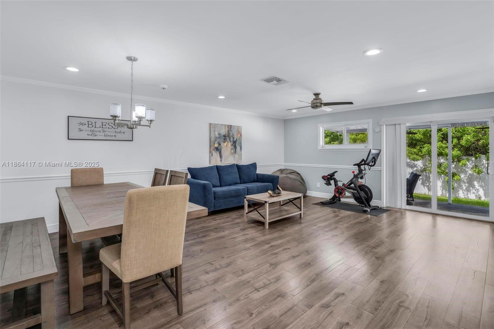 SUMMERTIME ISLES - Residential