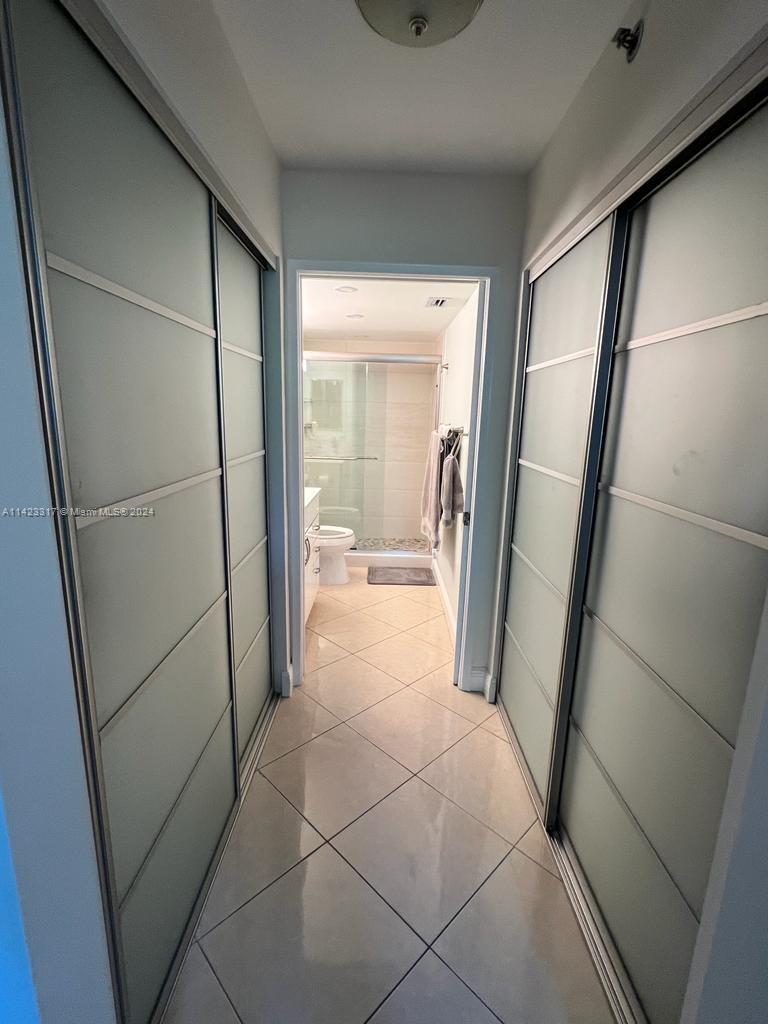 YACHT CLUB AT AVENTURA - Residential Lease