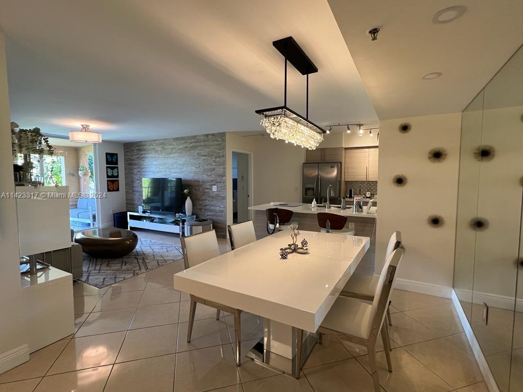 YACHT CLUB AT AVENTURA - Residential Lease