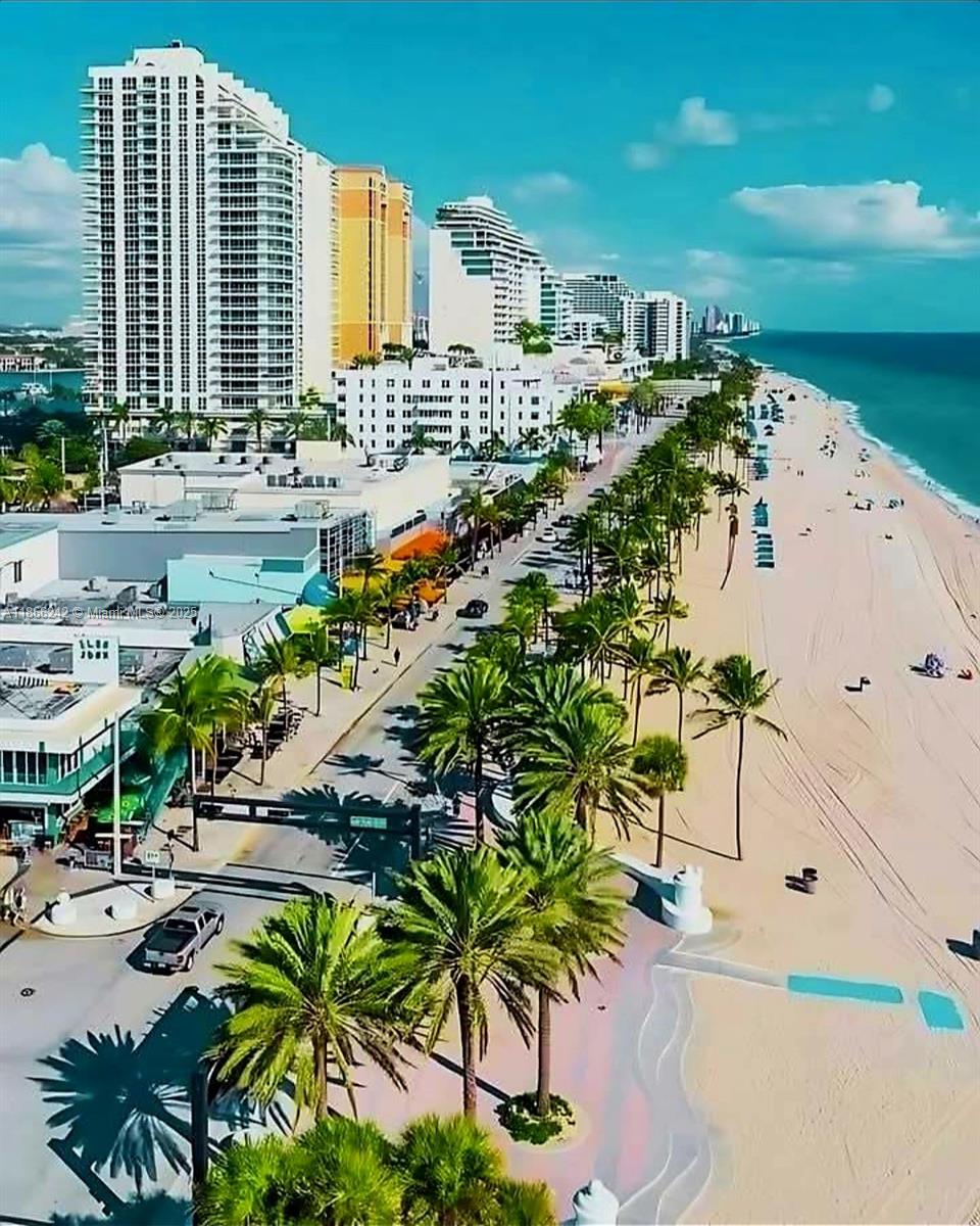 VILLAS AT CARRIAGE HILLS - Residential