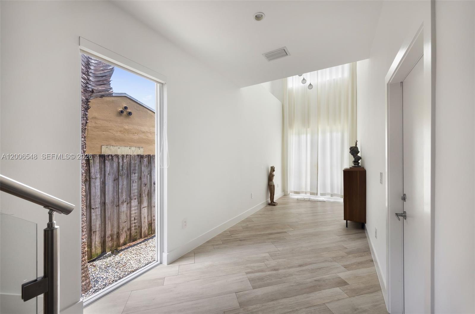 SOUTH BAY ESTATES - Residential