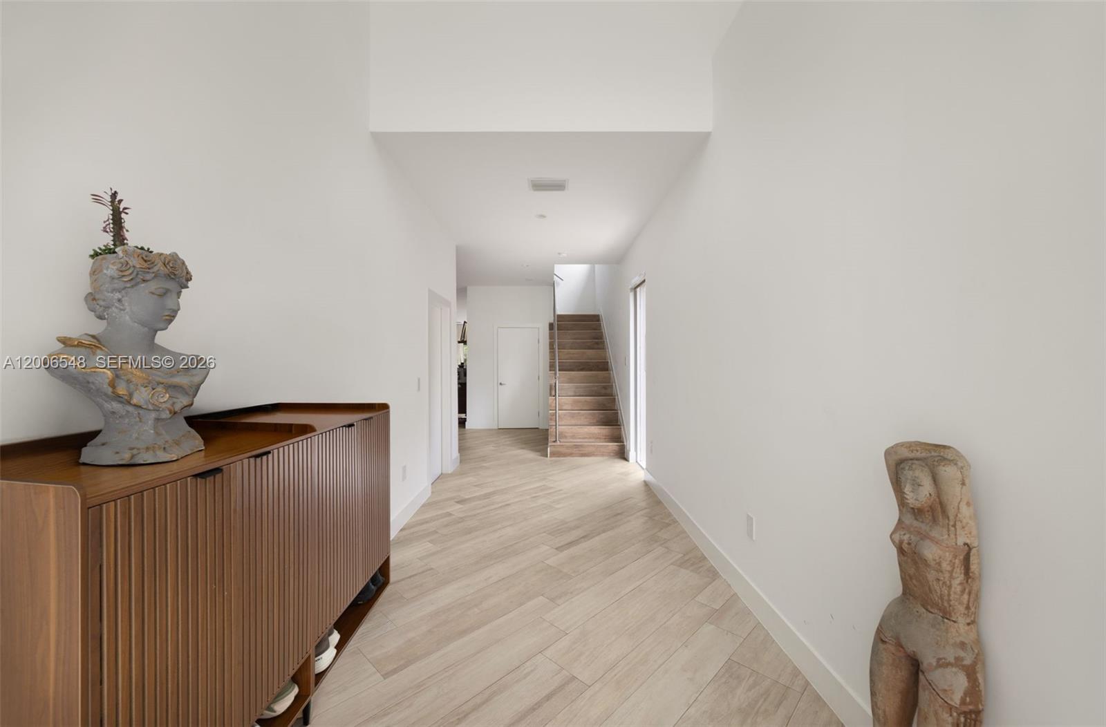 SOUTH BAY ESTATES - Residential