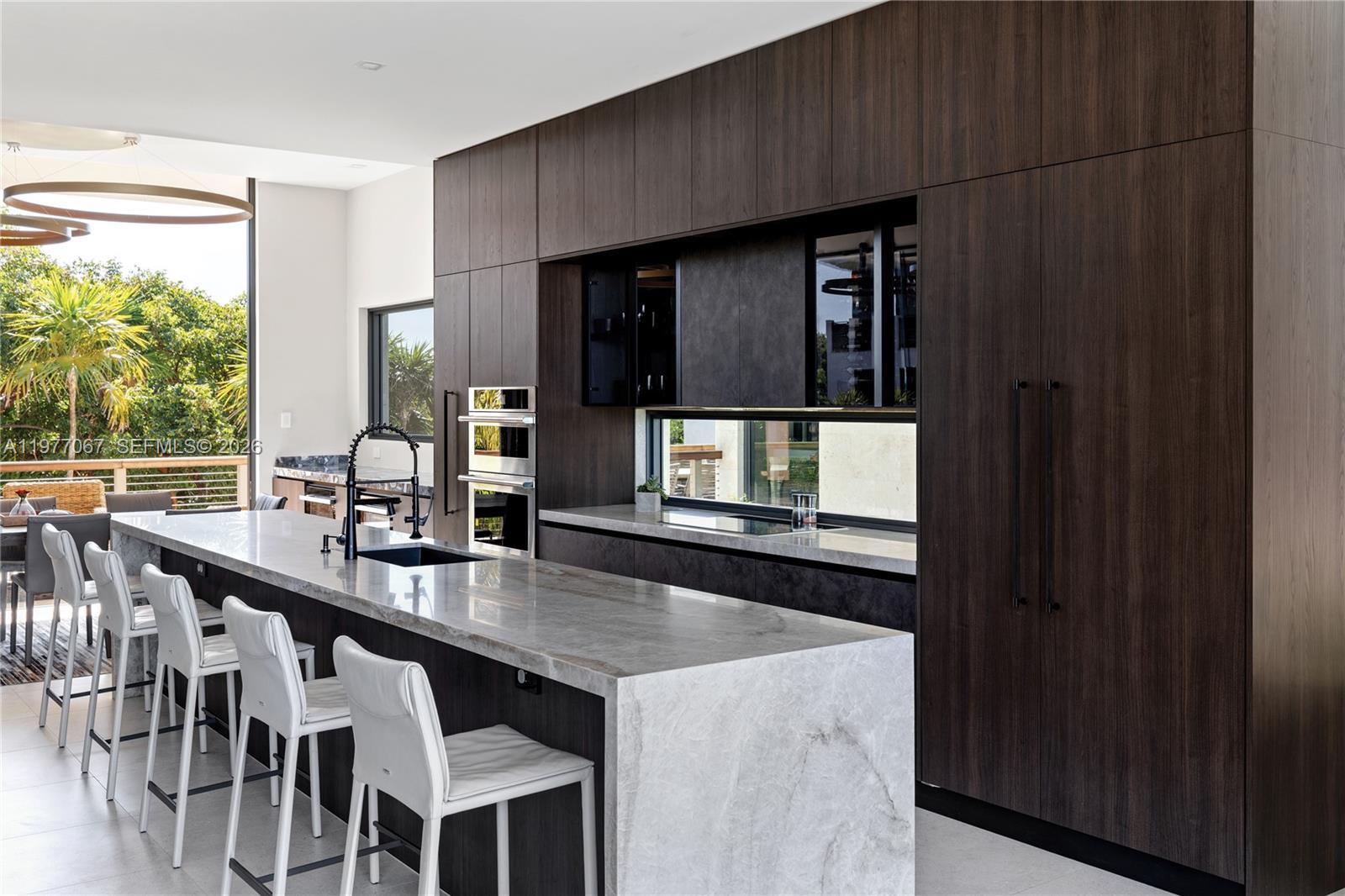 CRAINS SUBD - Residential