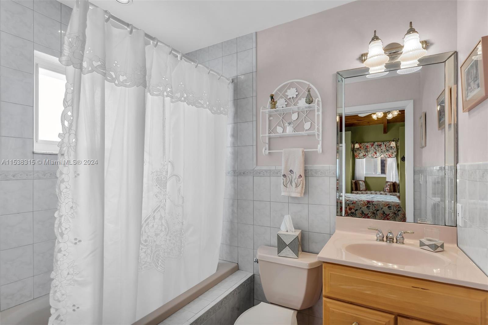 PLANTATION KEY COLONY REV - Residential