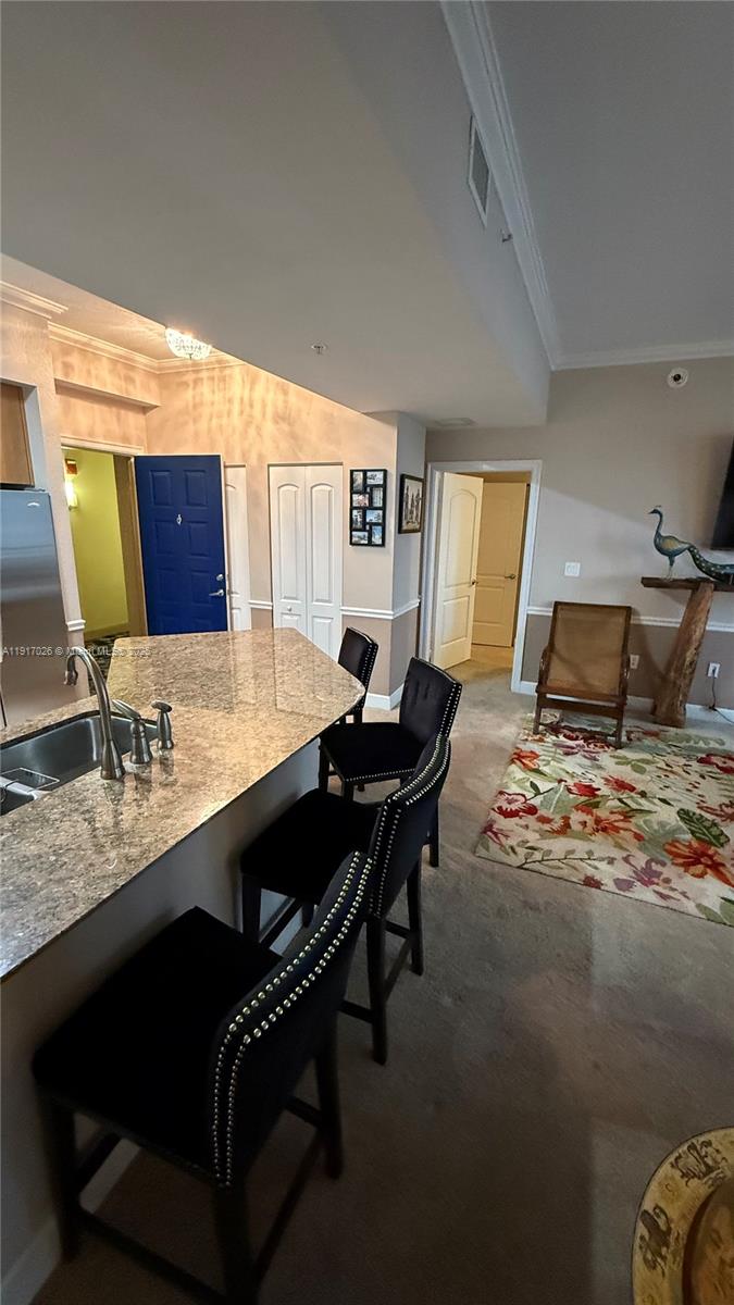 RADIUS CONDO - Residential