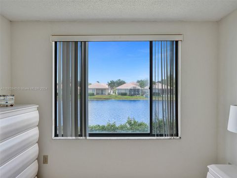 Condominium in Tamarac FL 9651 Belfort Cir Cir 21.jpg