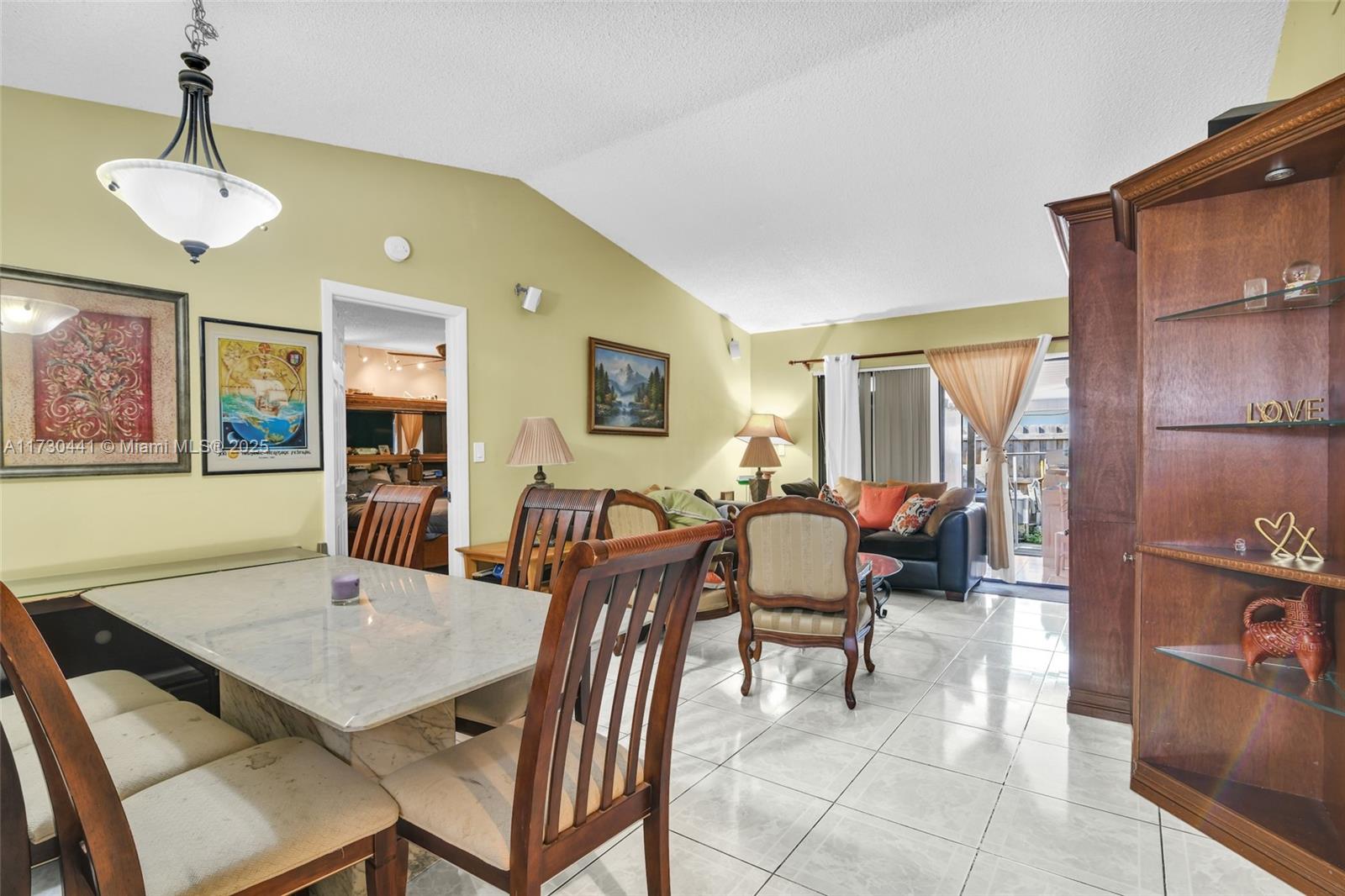 EDGEWATER PARK - Residential