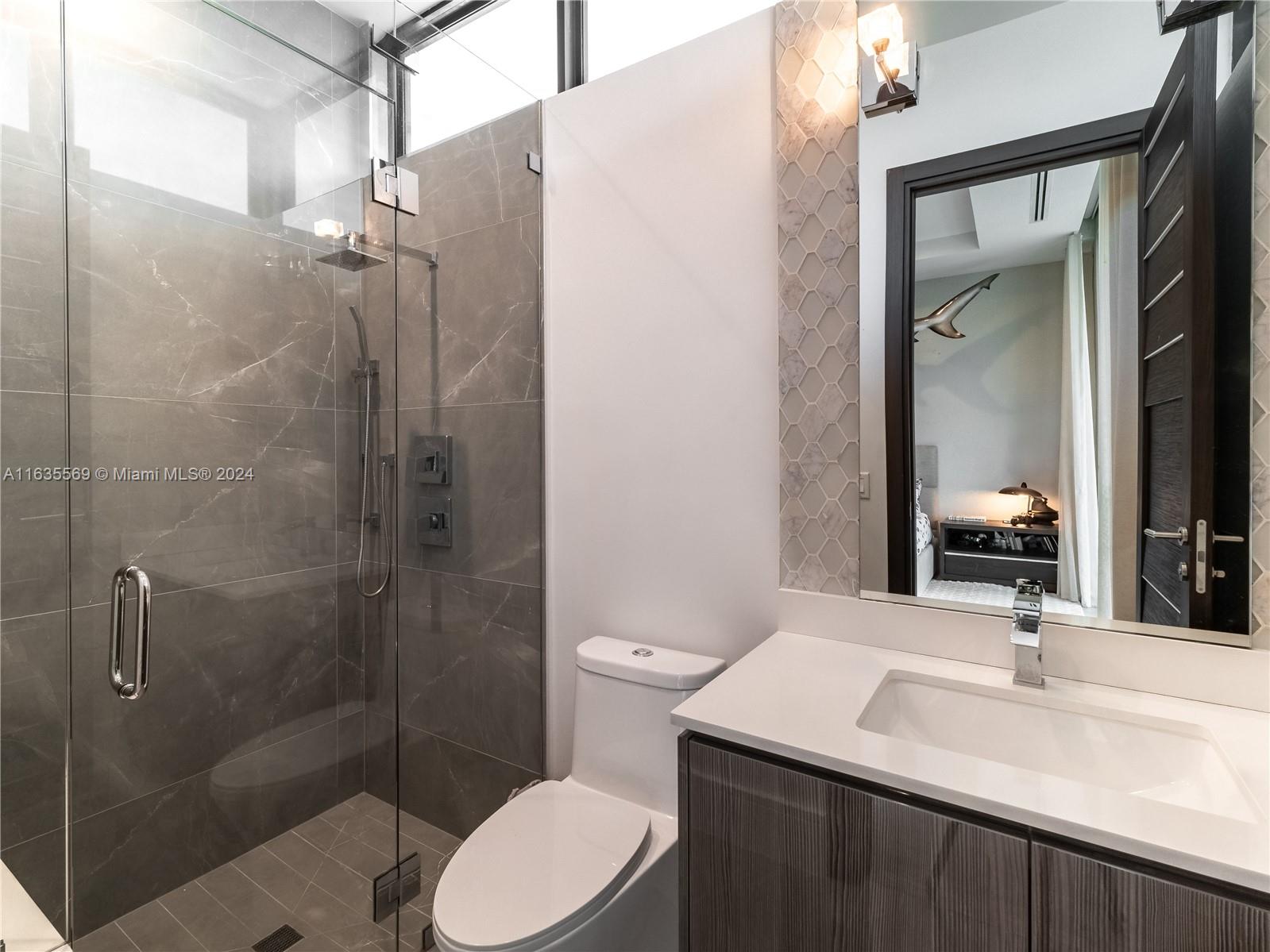 CORAL ISLES - Residential