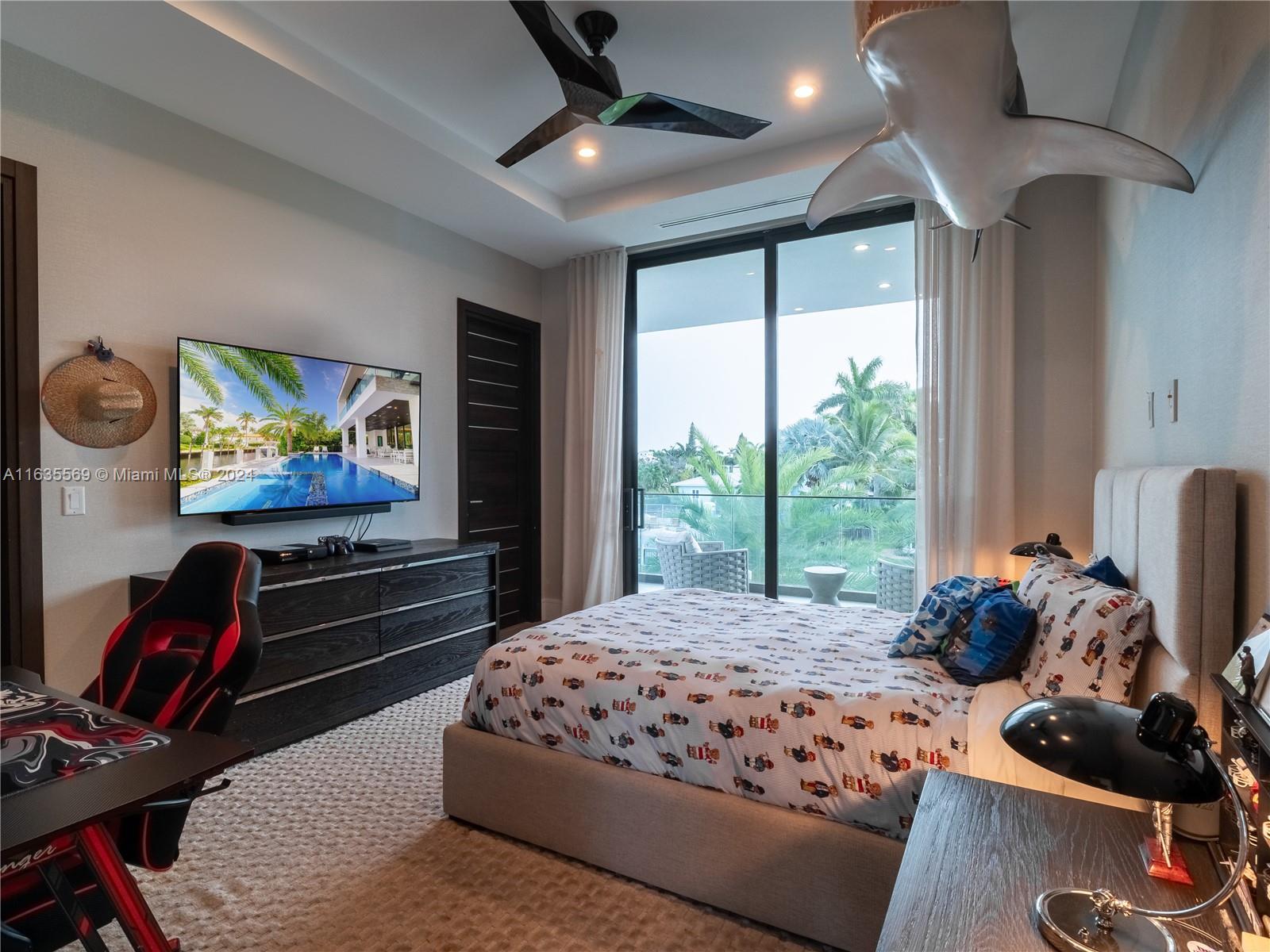 CORAL ISLES - Residential