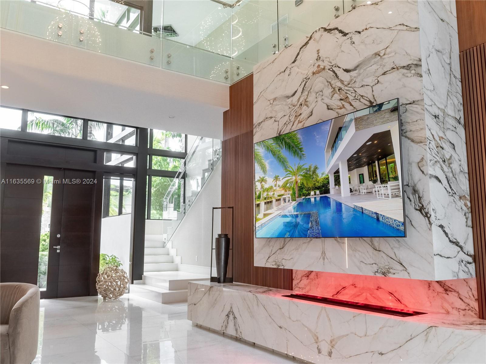 CORAL ISLES - Residential