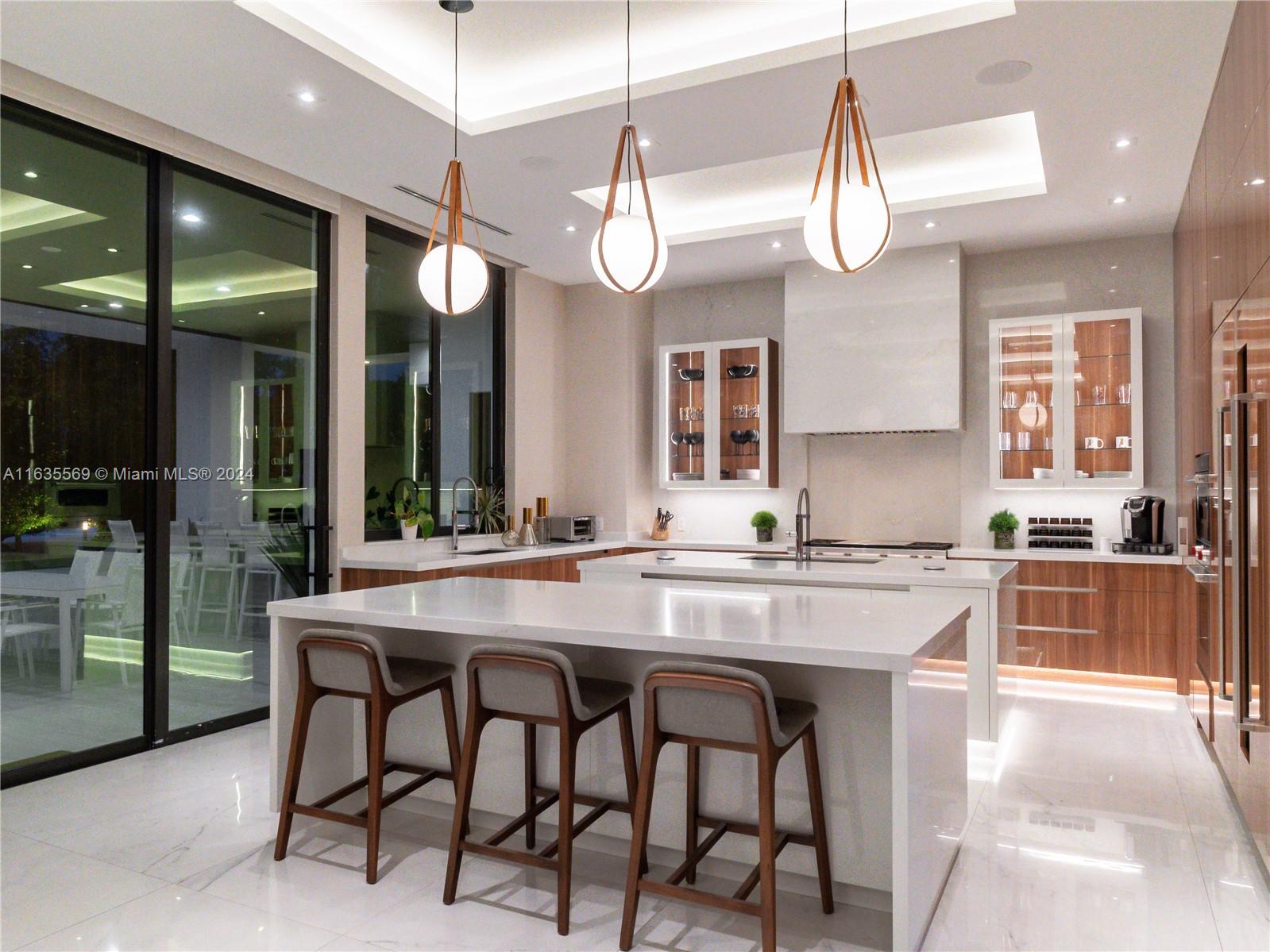 CORAL ISLES - Residential