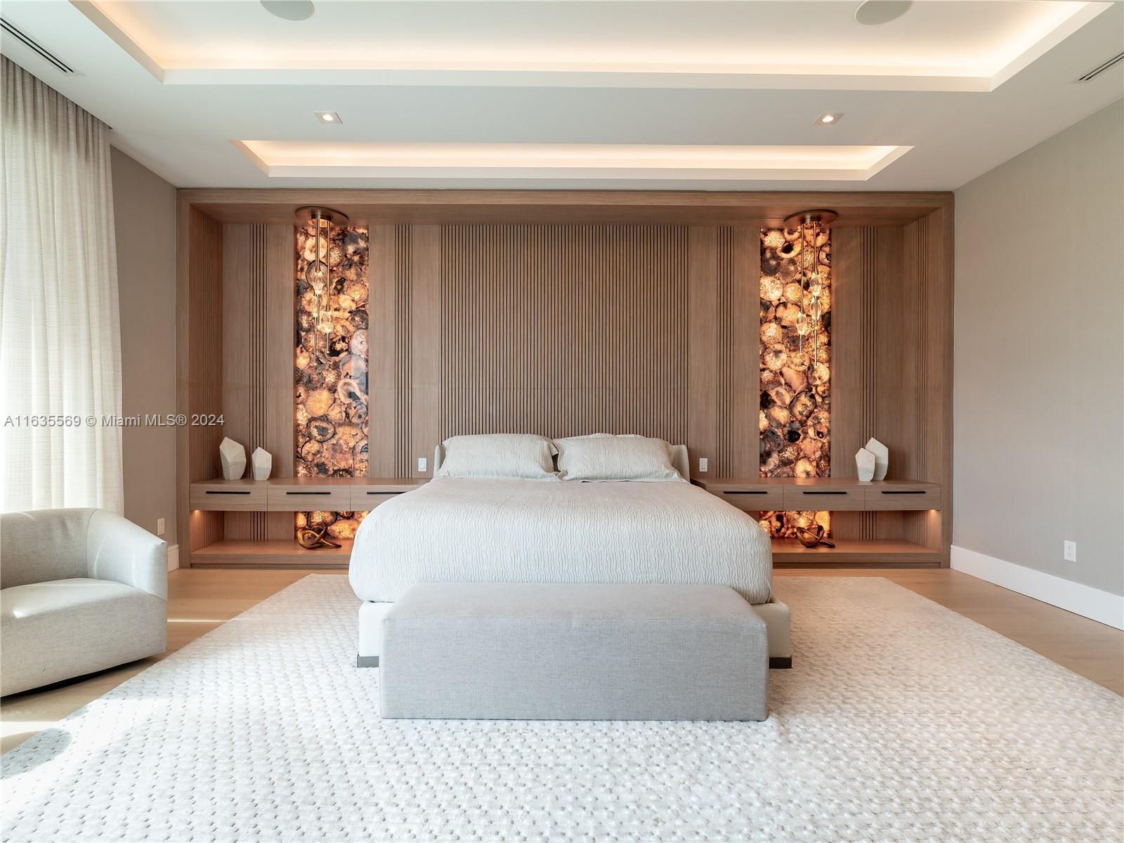 CORAL ISLES - Residential