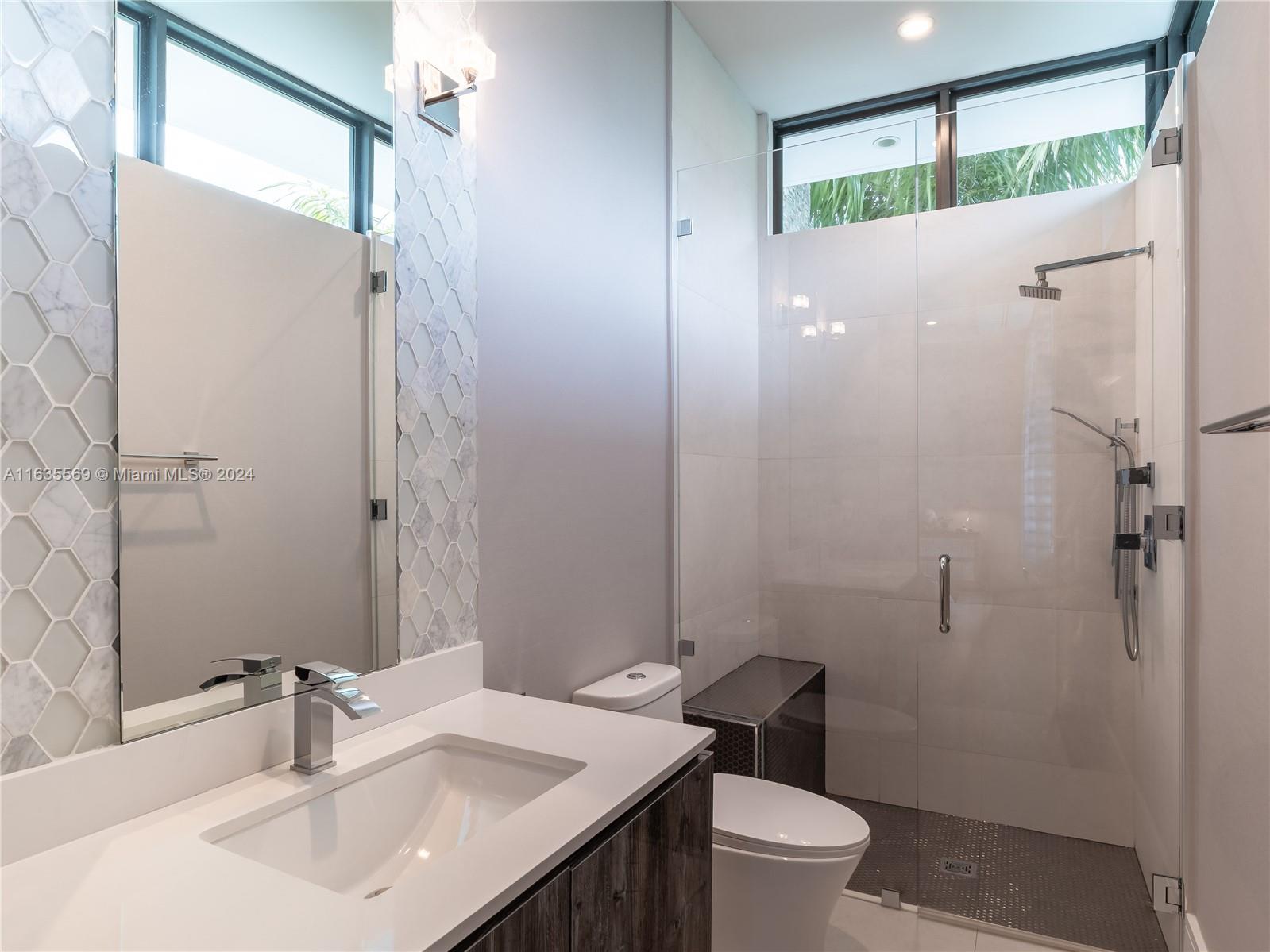 CORAL ISLES - Residential