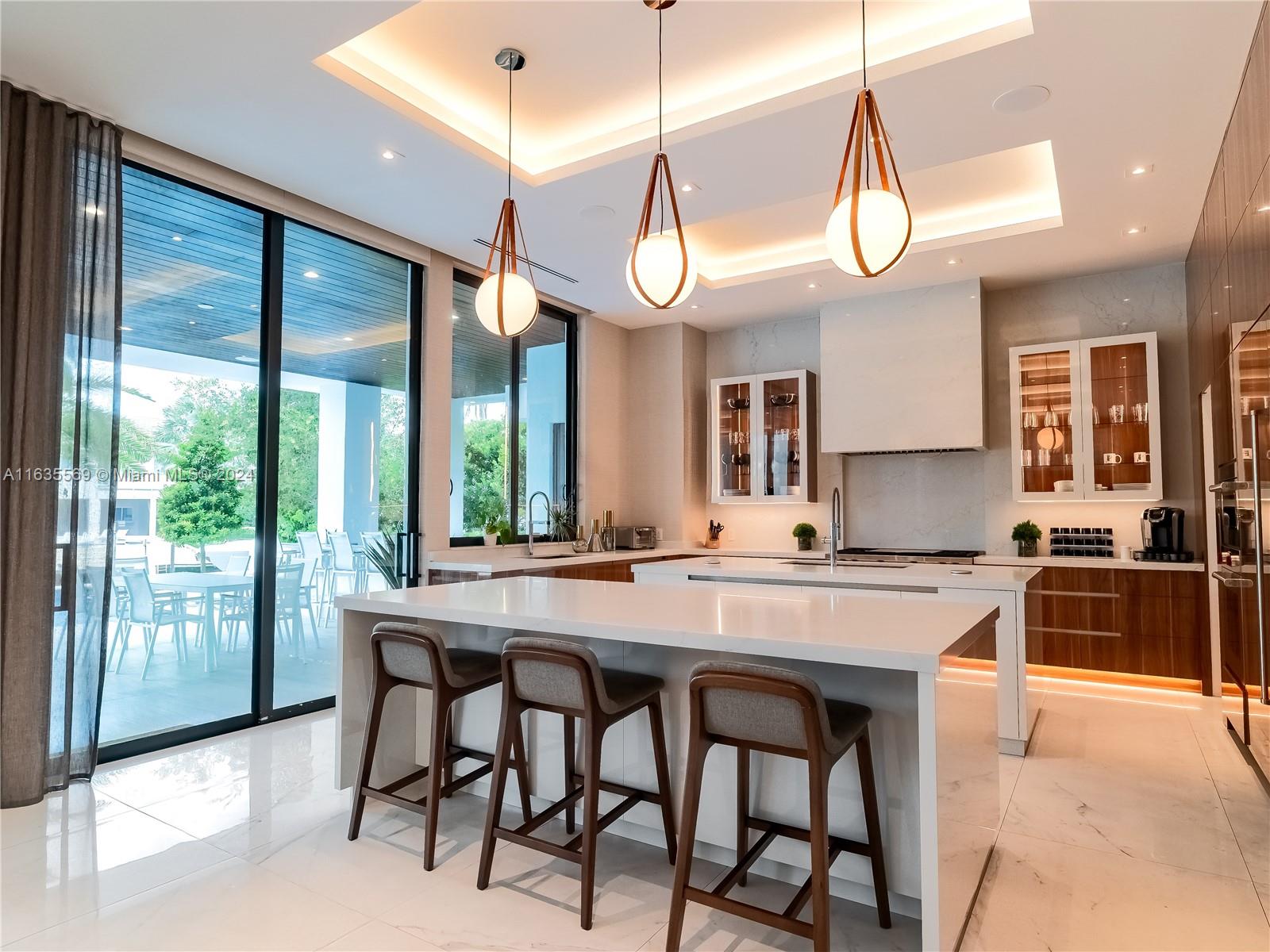 CORAL ISLES - Residential