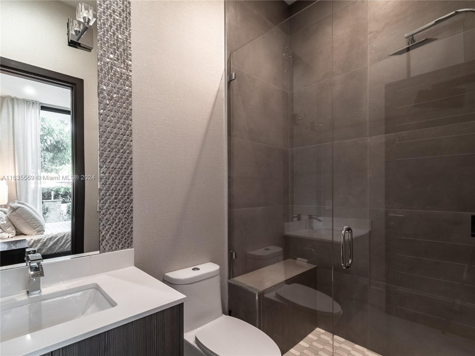 CORAL ISLES - Residential