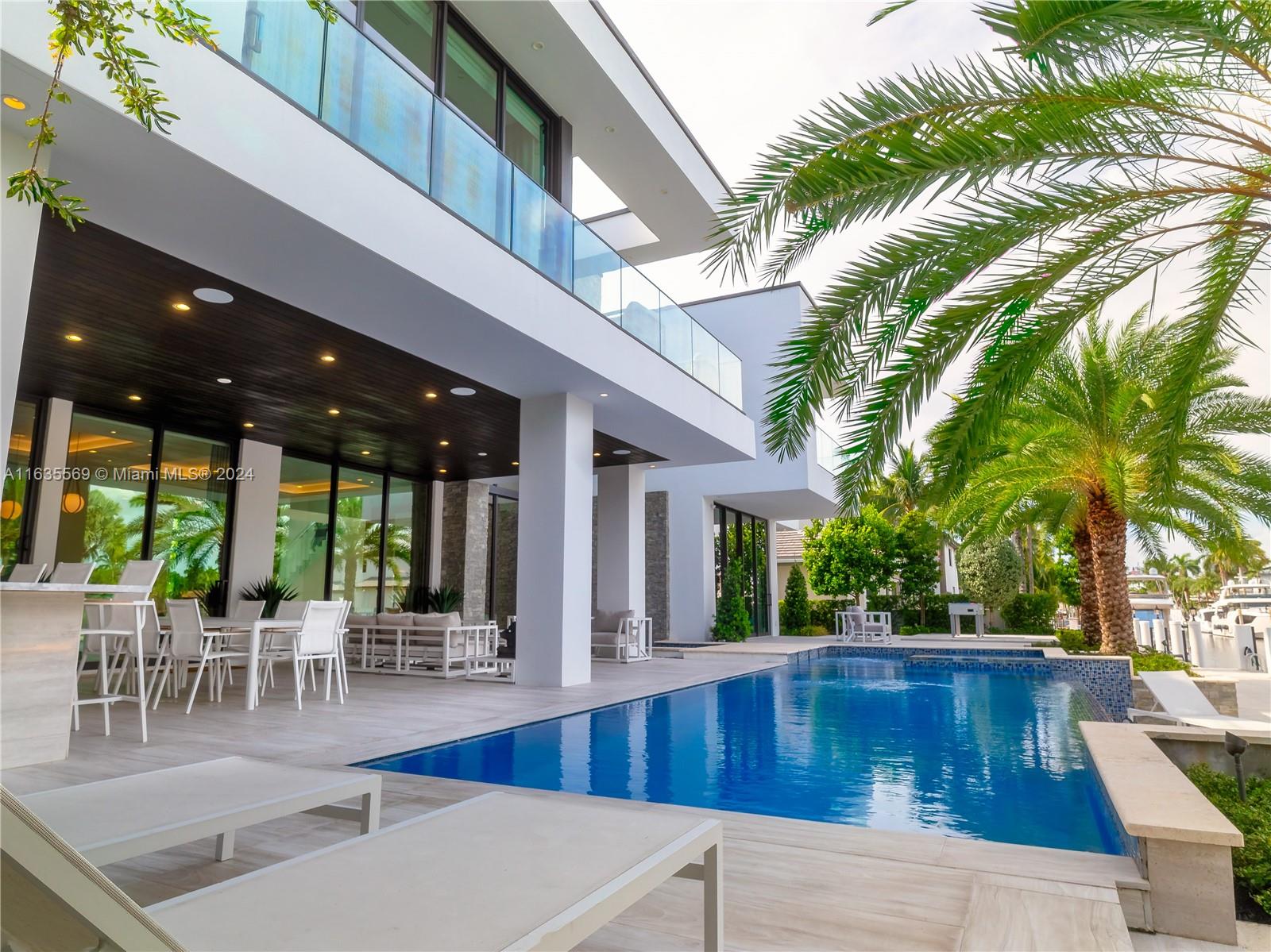 CORAL ISLES - Residential