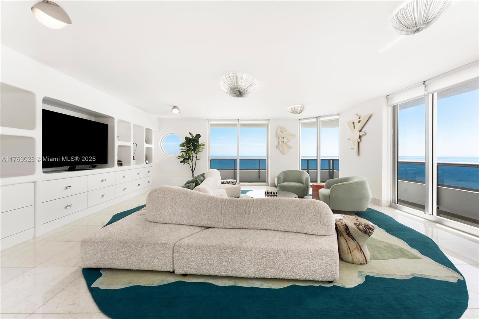 5801 Collins Ave 1200