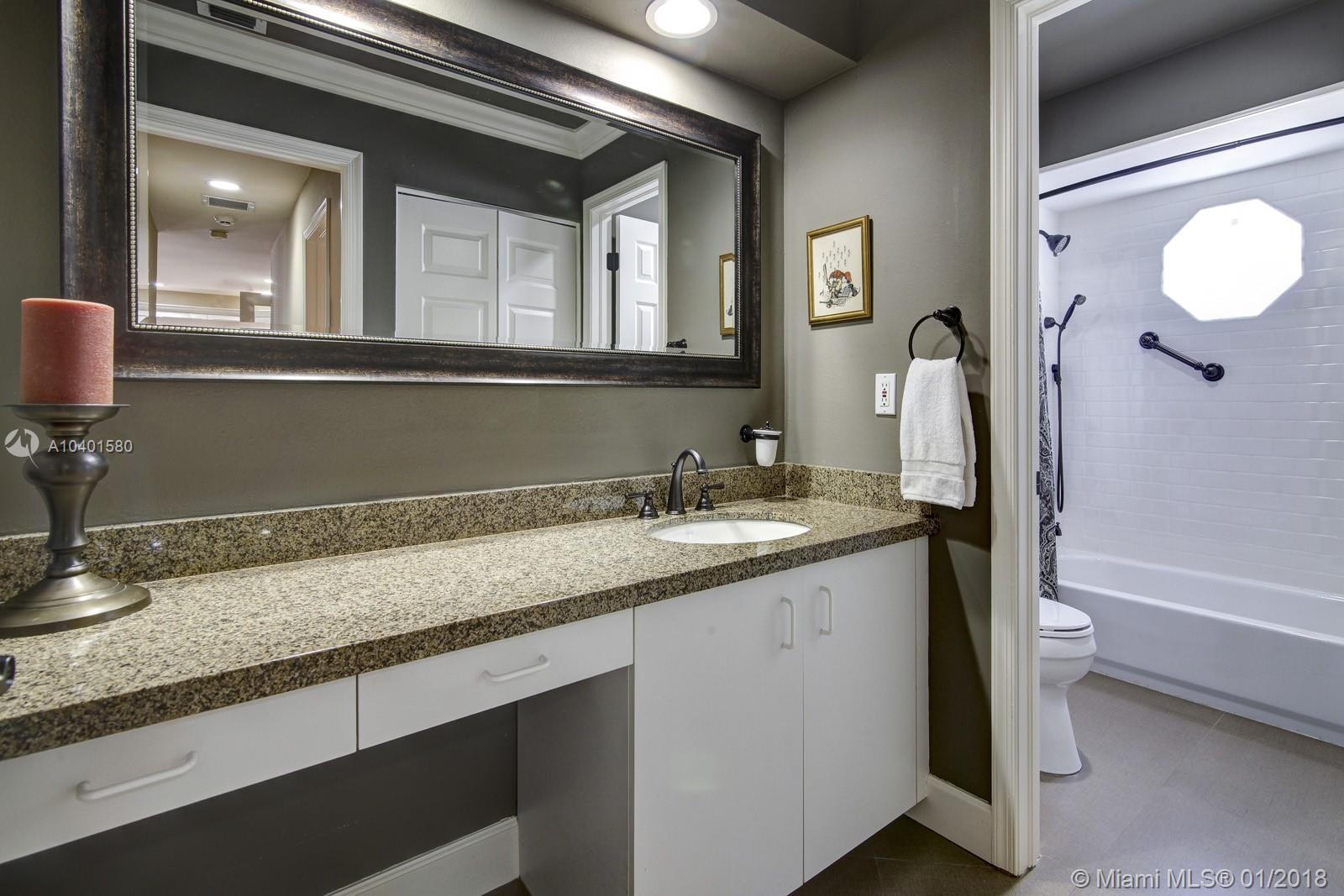 COUNTRY WALK SEC 4 - Residential