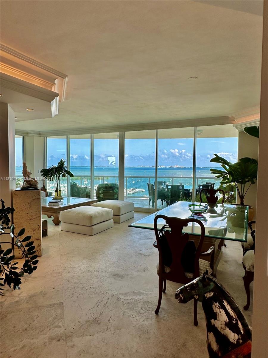 GROVE HILL TOWER CONDO - Residential Lease