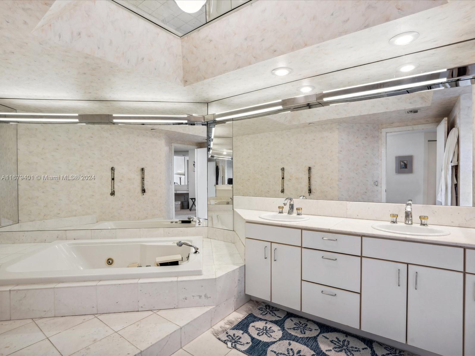 2800 ISL BLVD WILLIAMS IS - Residential