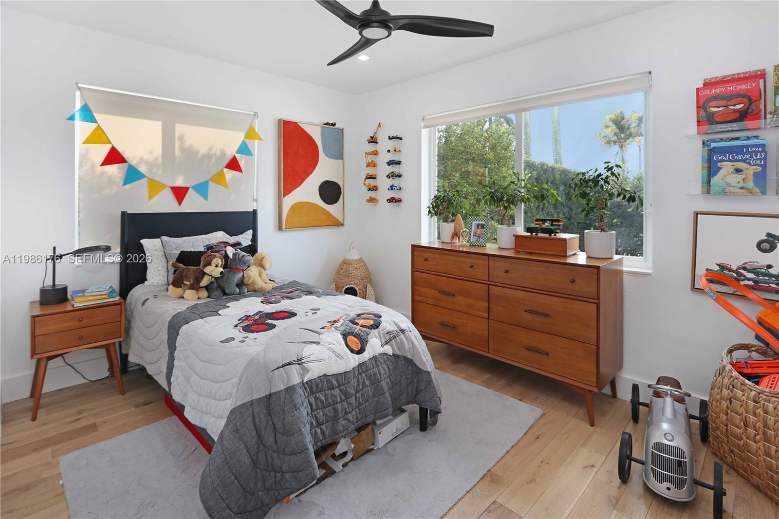 HOLLYWOOD COUNTRY CLUB DI - Residential