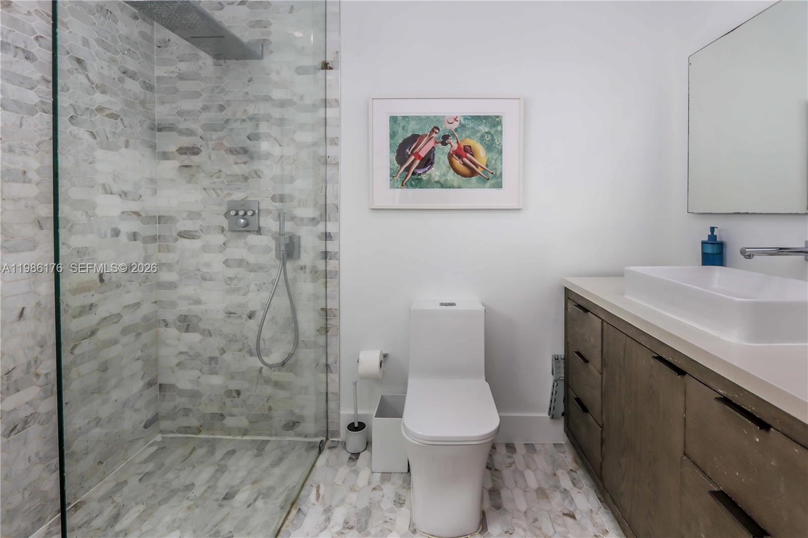 HOLLYWOOD COUNTRY CLUB DI - Residential