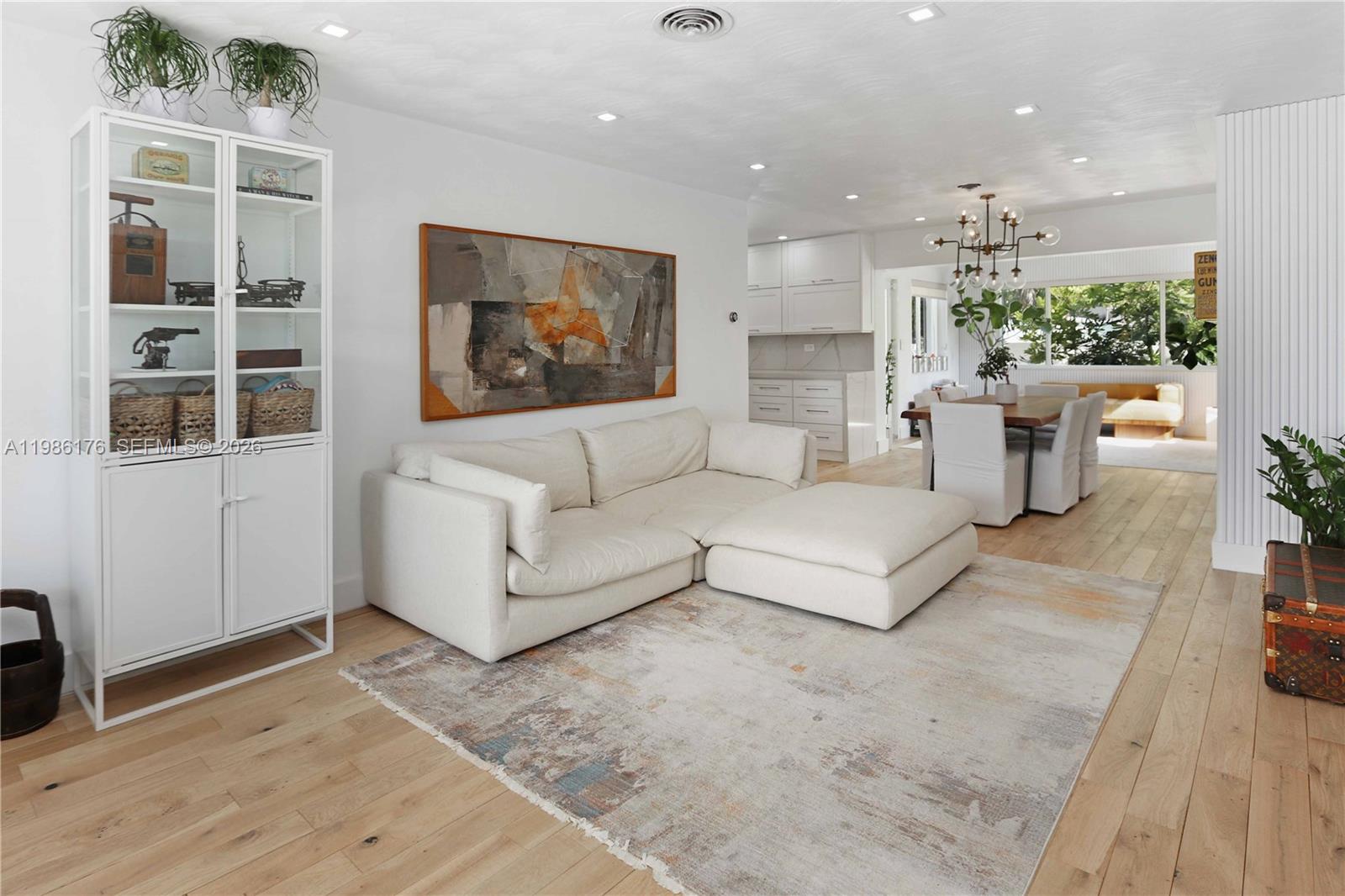 HOLLYWOOD COUNTRY CLUB DI - Residential