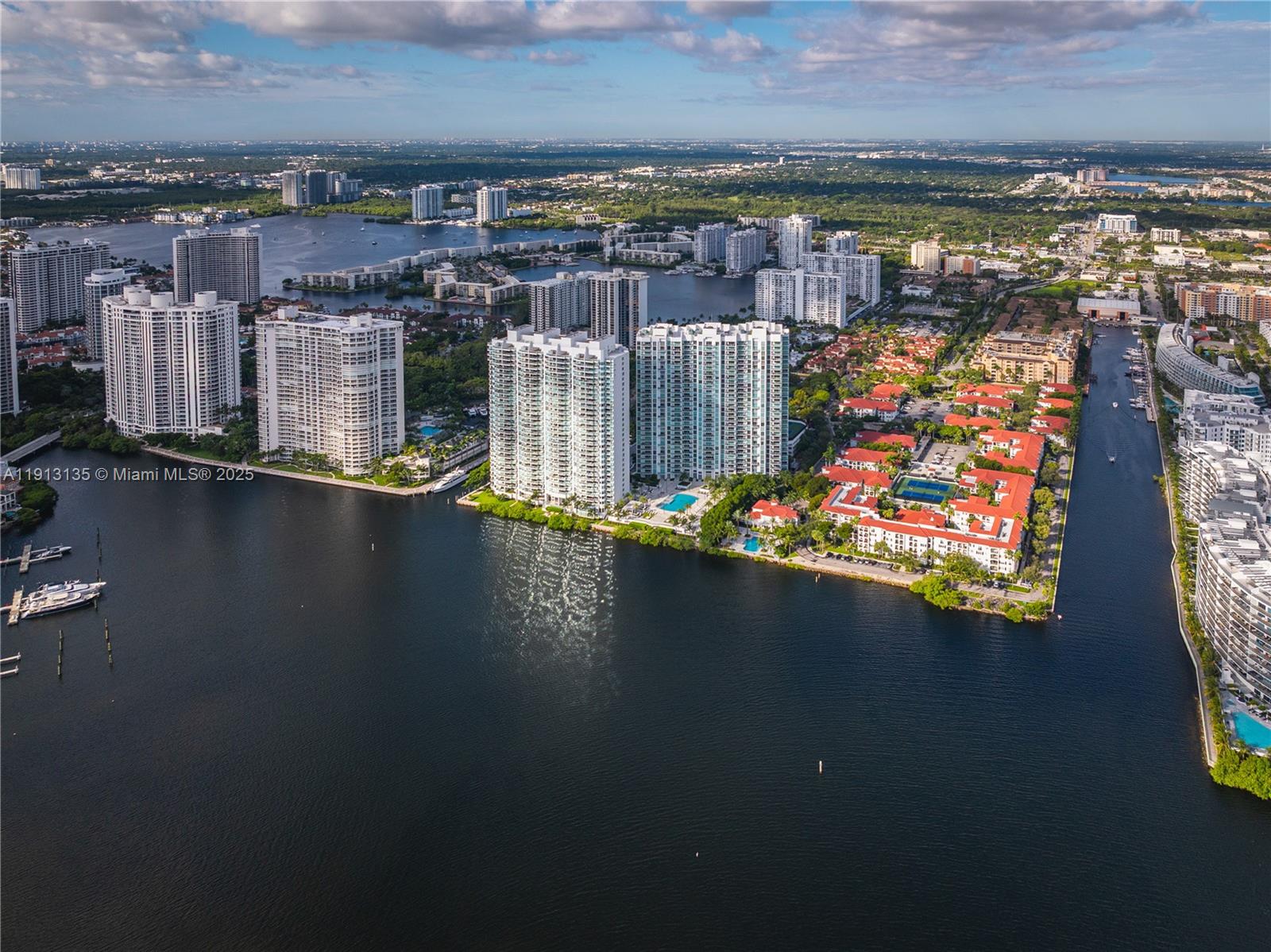 THE PENINSULA II CONDO - Residential