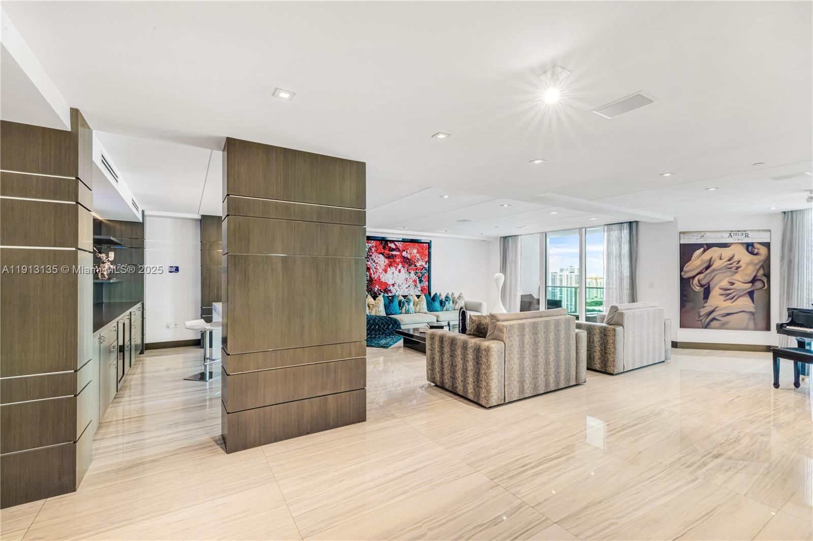 THE PENINSULA II CONDO - Residential