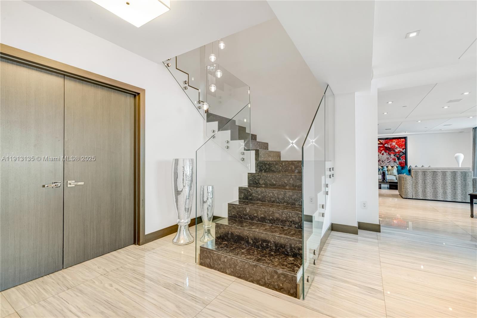 THE PENINSULA II CONDO - Residential