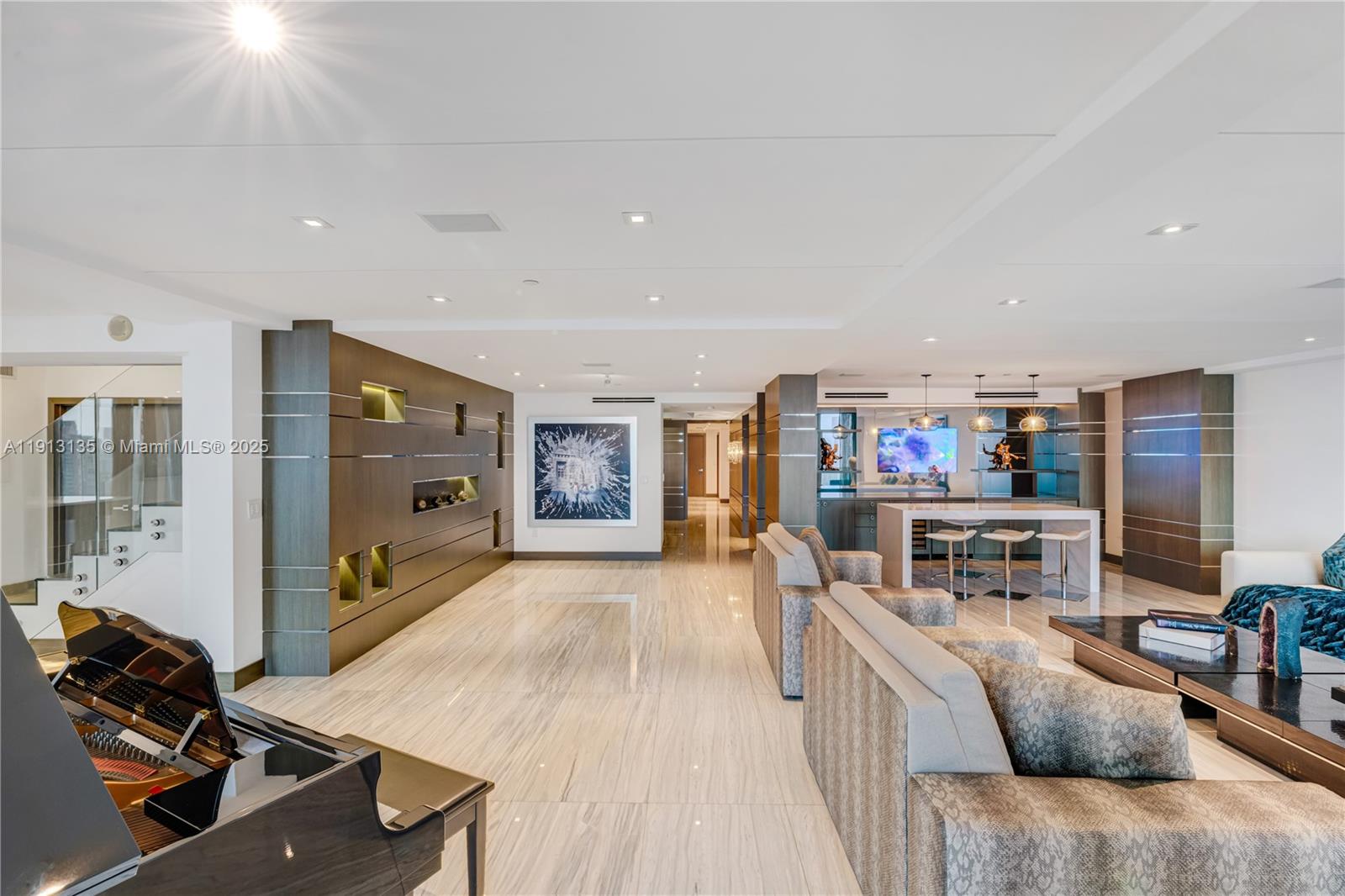 THE PENINSULA II CONDO - Residential