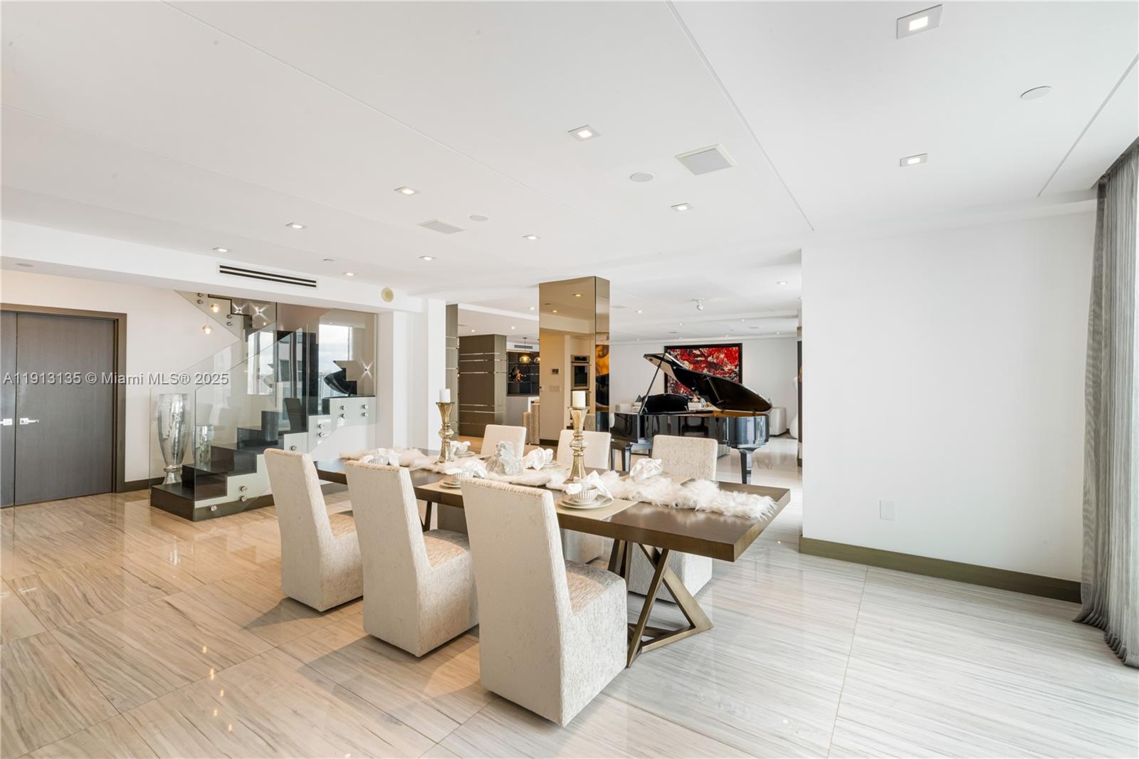 THE PENINSULA II CONDO - Residential