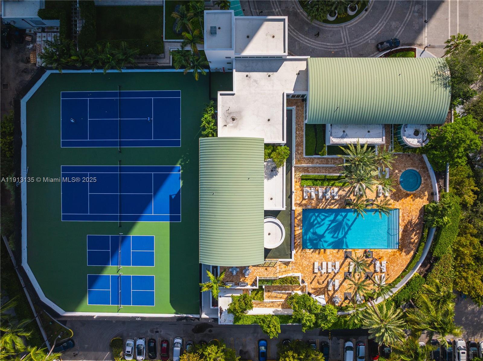 THE PENINSULA II CONDO - Residential