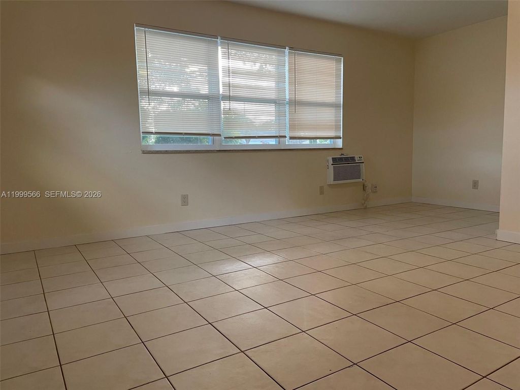 Photo of 1850 N 27th Ave #A, Hollywood, FL 33020 (MLS # A11999566)