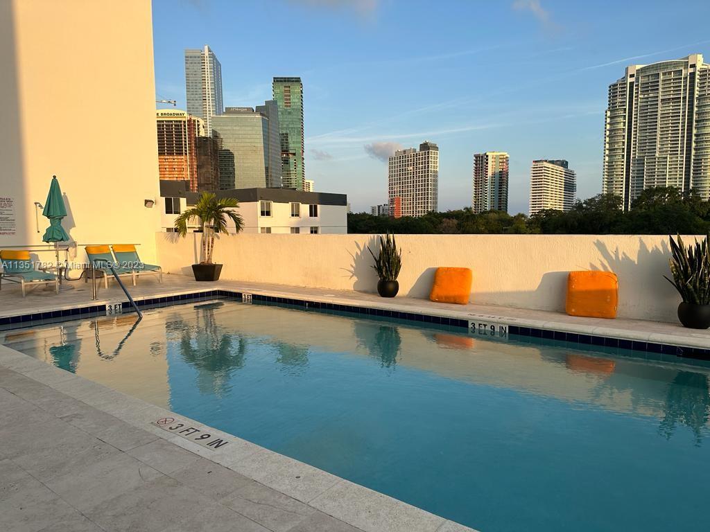 Enjoy life from the comfort of this beautiful apartment located at an amazing neighborhood in the dynamic Brickell area.
This 2 bed 2 bath apartment also comes with a fully equipped kitchen and a washer and dryer inside the unit. Enjoy the beautiful city view from the living room balcony. At Brickell View West you have access to a private pool and gym. There two assigned parking spaces for this unit. Ready to move; don't miss this great opportunity!!