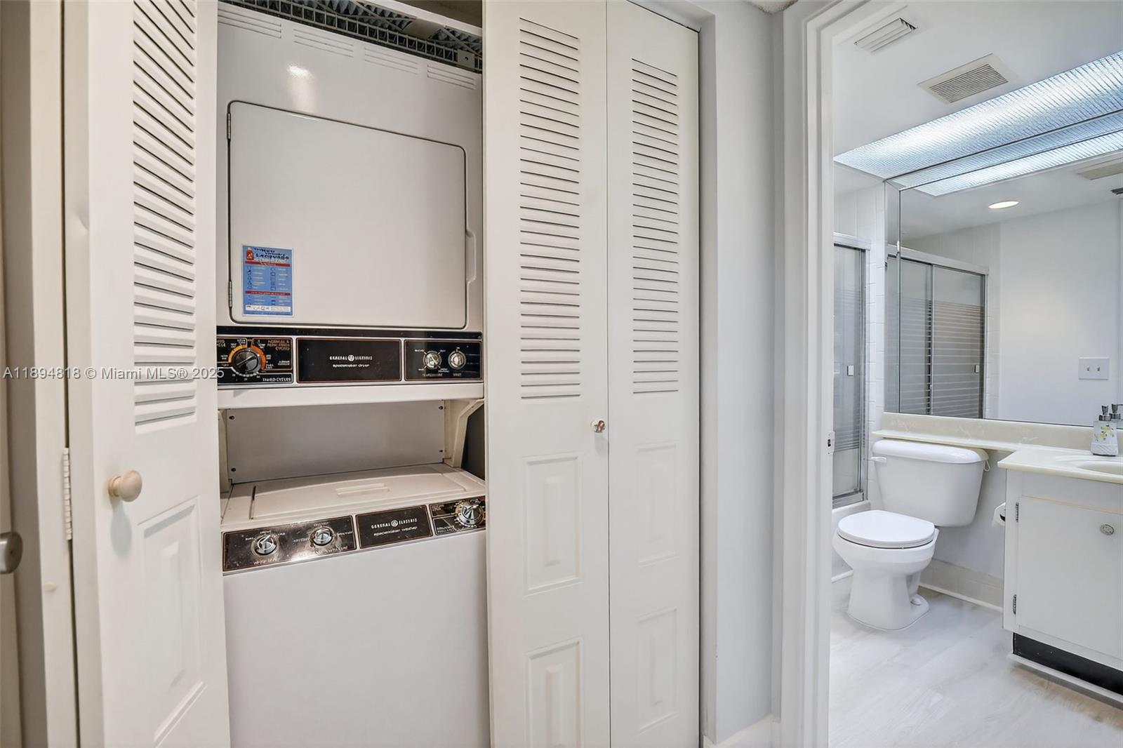 BUCKINGHAM AT CENTURY VIL - Residential Lease