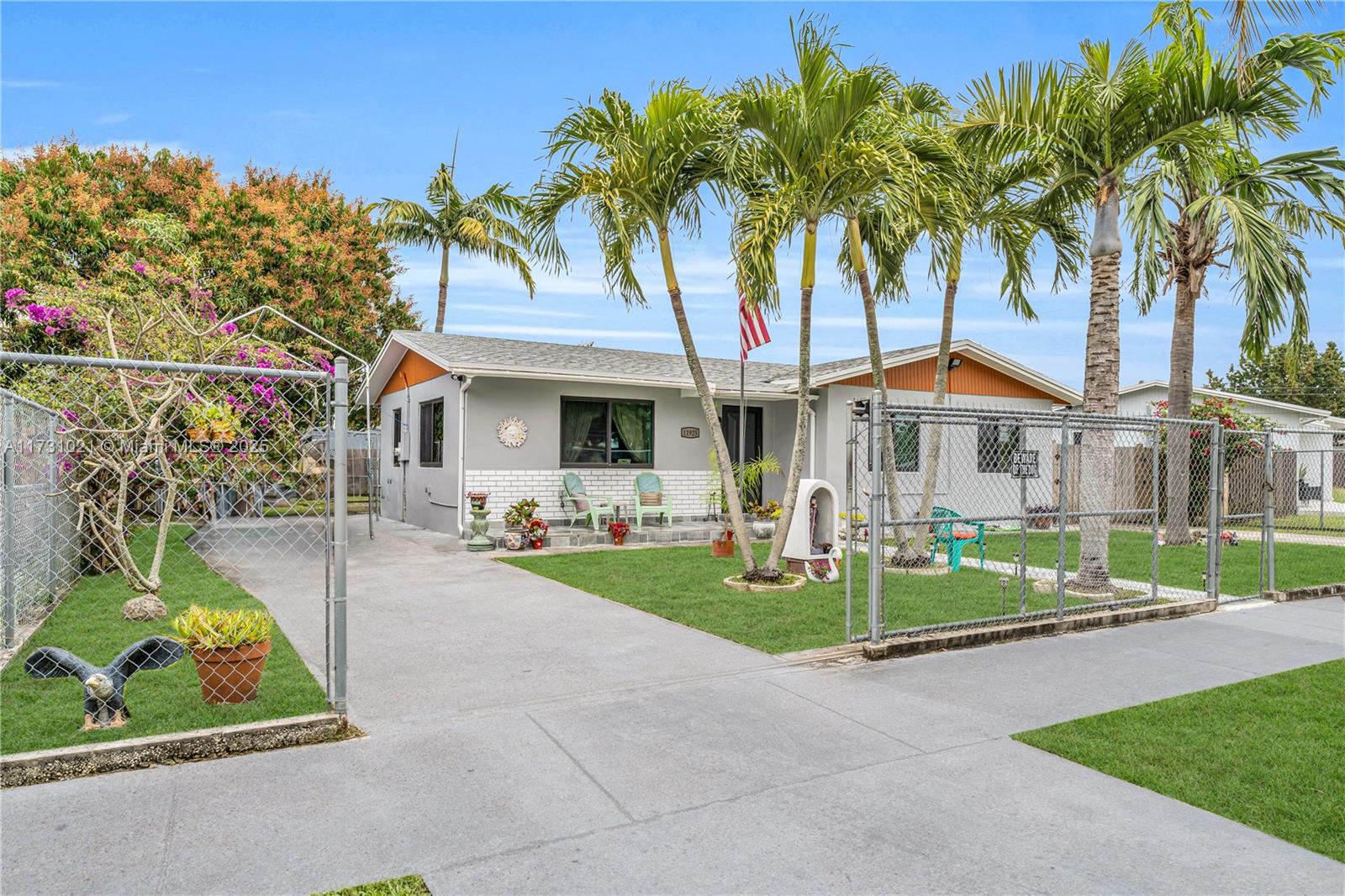 11925 SW 182nd Ter