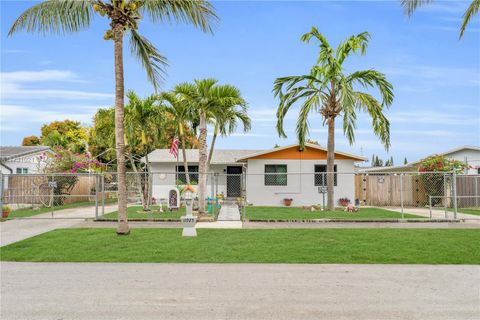 11925 SW 182nd Ter Miami FL 33177