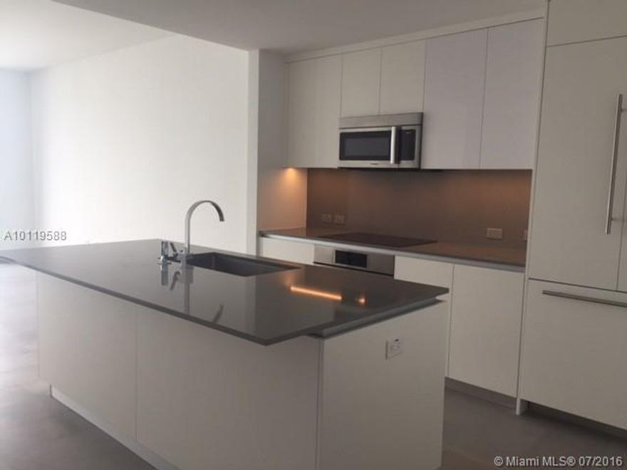 Brand new contemporary residence at the exclusive Brickell City Centre Reach. This unit features Italian kitchen cabinets by Italkraft, temperature-controlled wine storage, floor-to-ceiling sliding glass doors & elegant soaking tubs with frameless glass enclosed showers. Enjoy half-acre amenity deck including tropical gardens, barbecue grills, outdoor fitness areas, kid’s playground, heated pools & fitness center. Centrally located, is walking distance from the shops, restaurants & financial district.