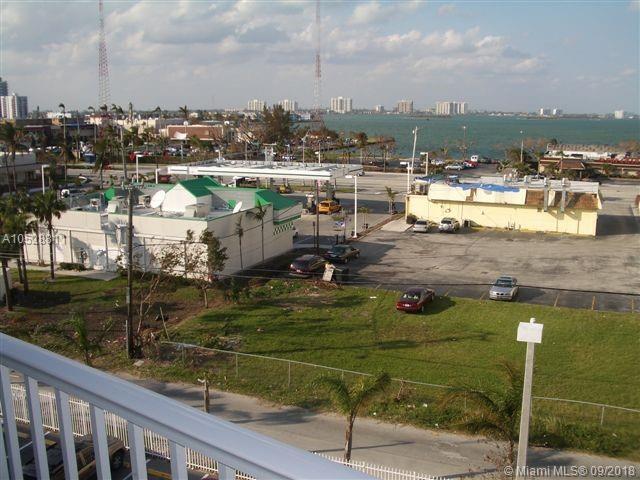 BREEZE CONDO - Residential