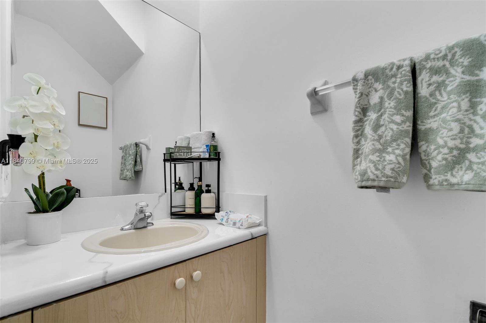 PORTOFINO VILLAS WEST - Residential