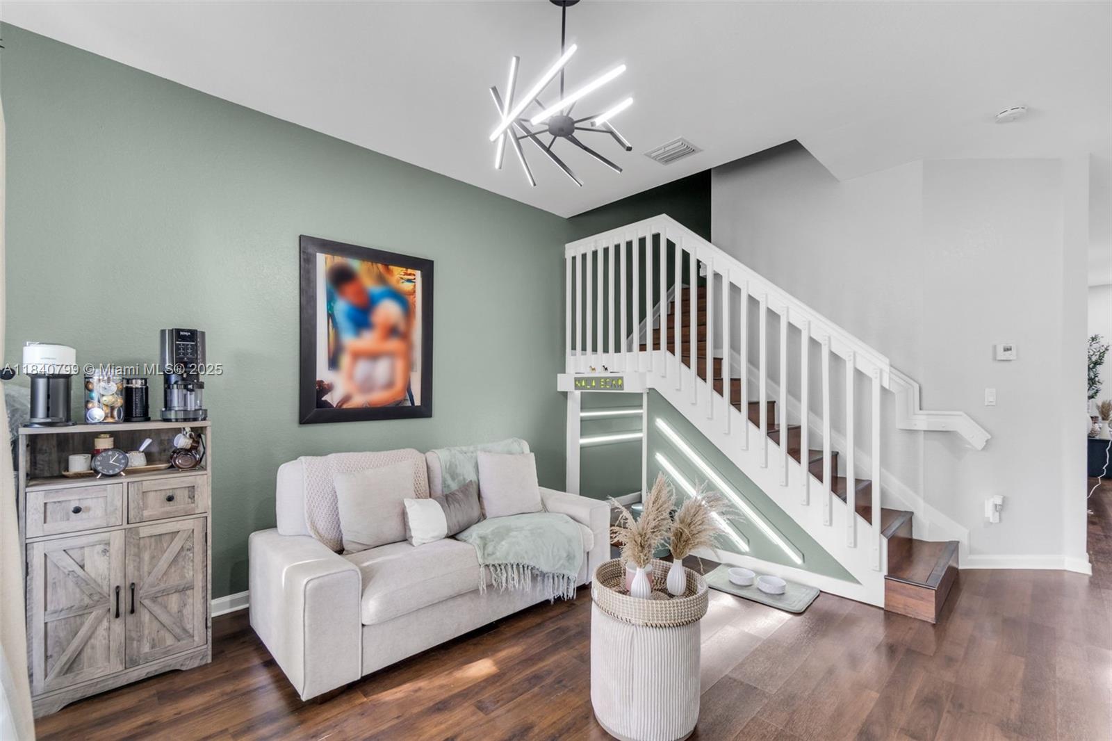 PORTOFINO VILLAS WEST - Residential