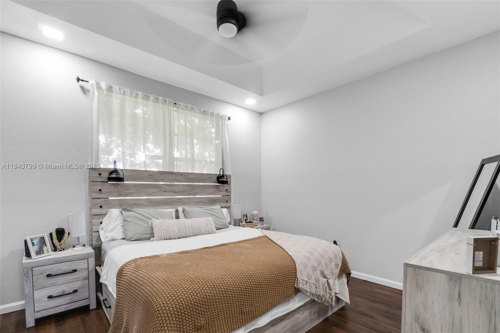 PORTOFINO VILLAS WEST - Residential