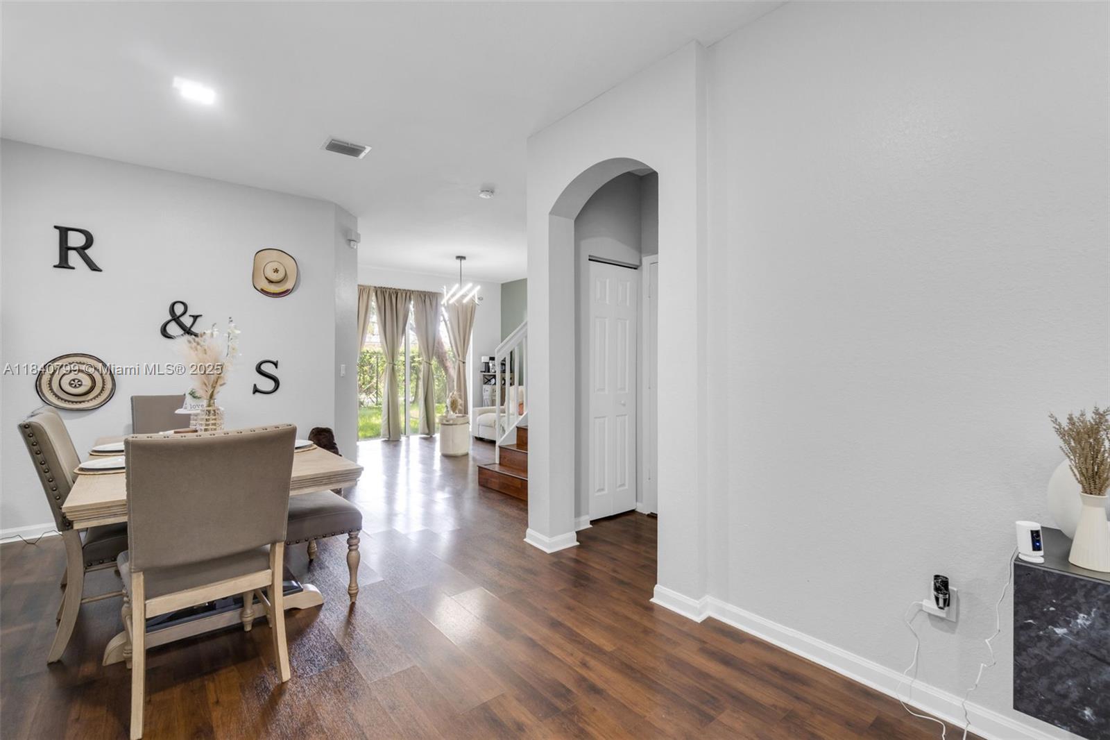 PORTOFINO VILLAS WEST - Residential