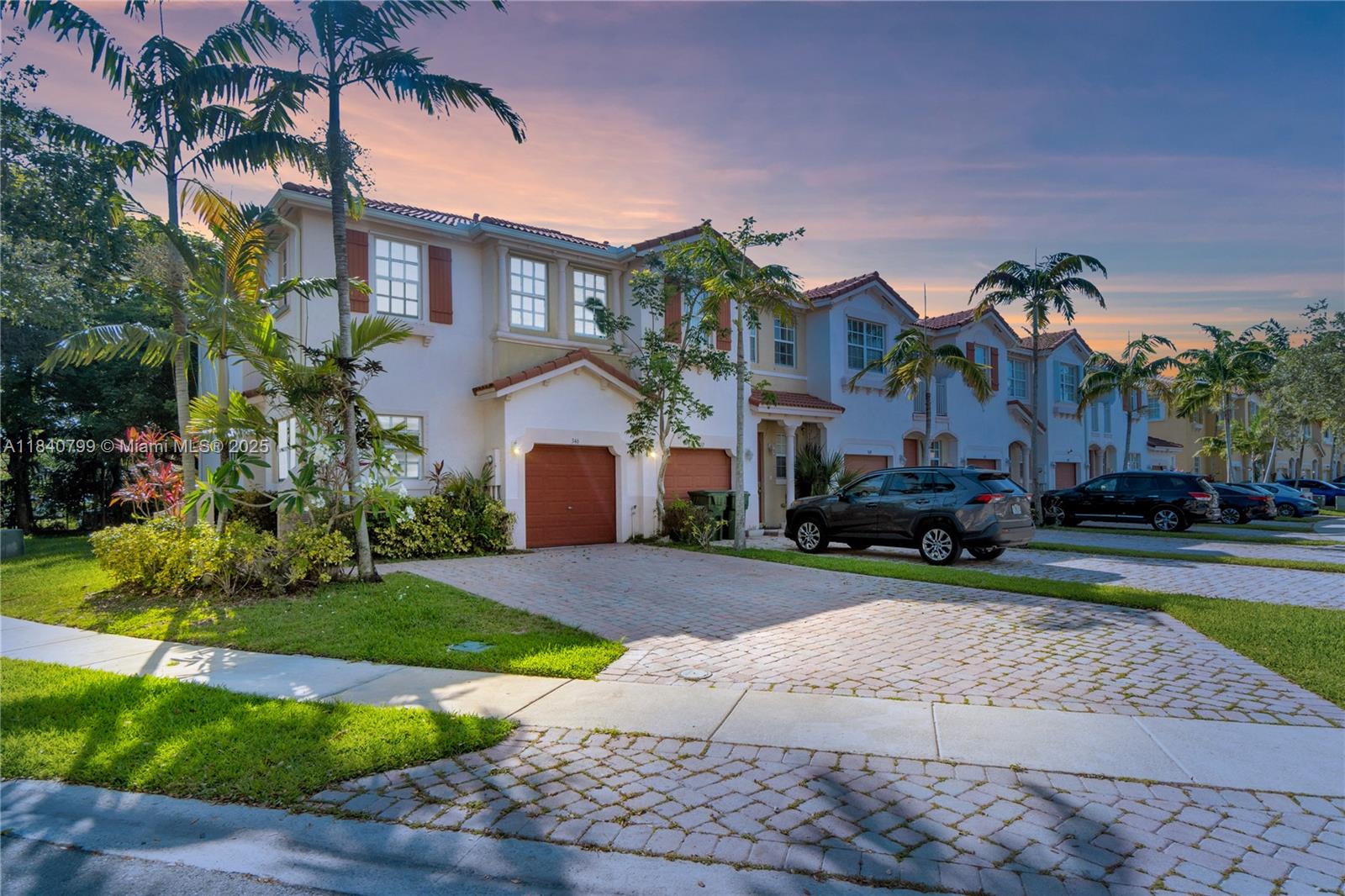 PORTOFINO VILLAS WEST - Residential