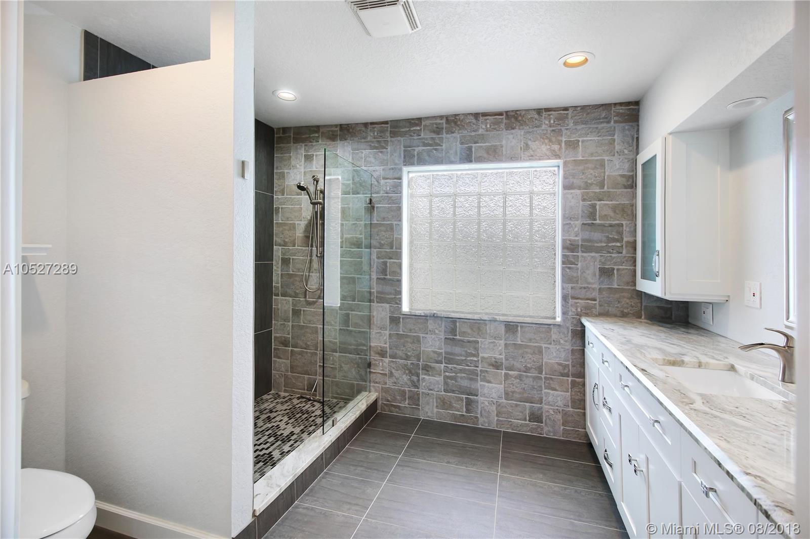 PARADISE GARDENS SEC 3 - Residential