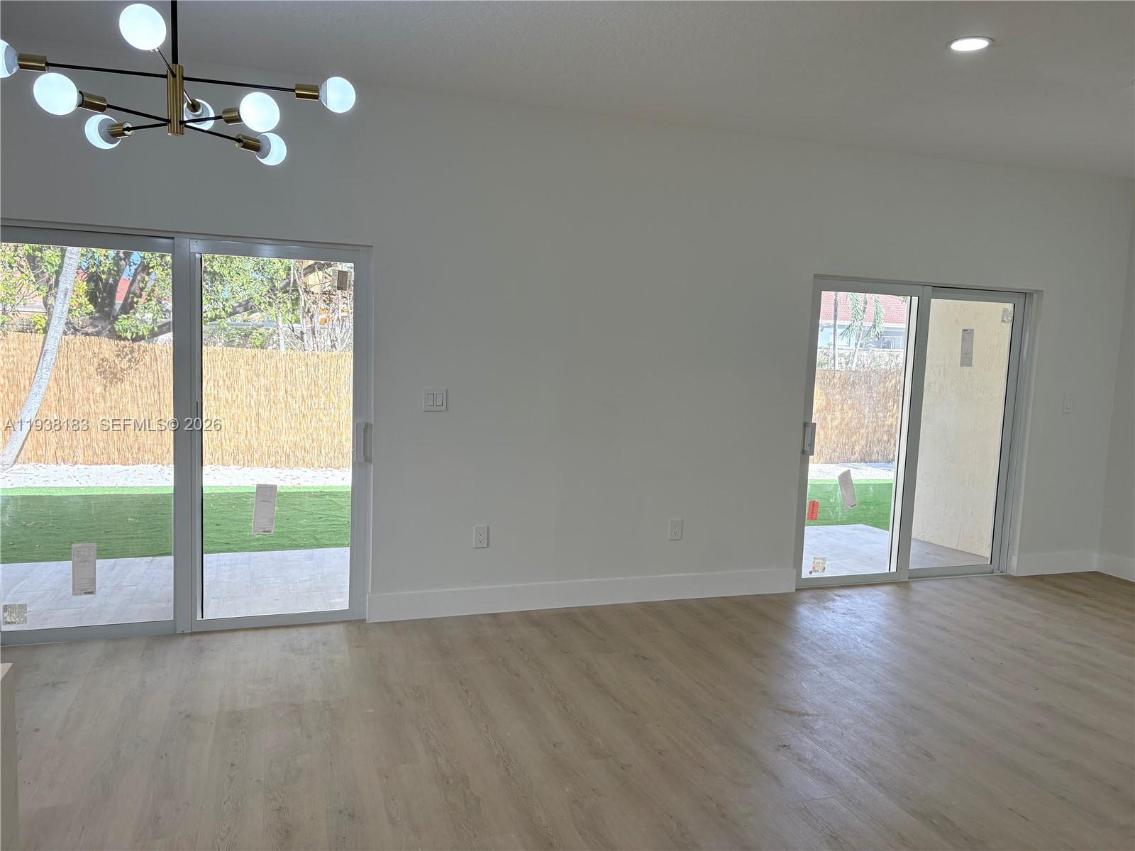 DON ELIAS ESTATES - Residential