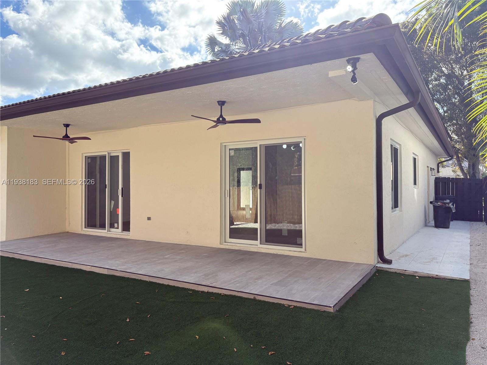 DON ELIAS ESTATES - Residential