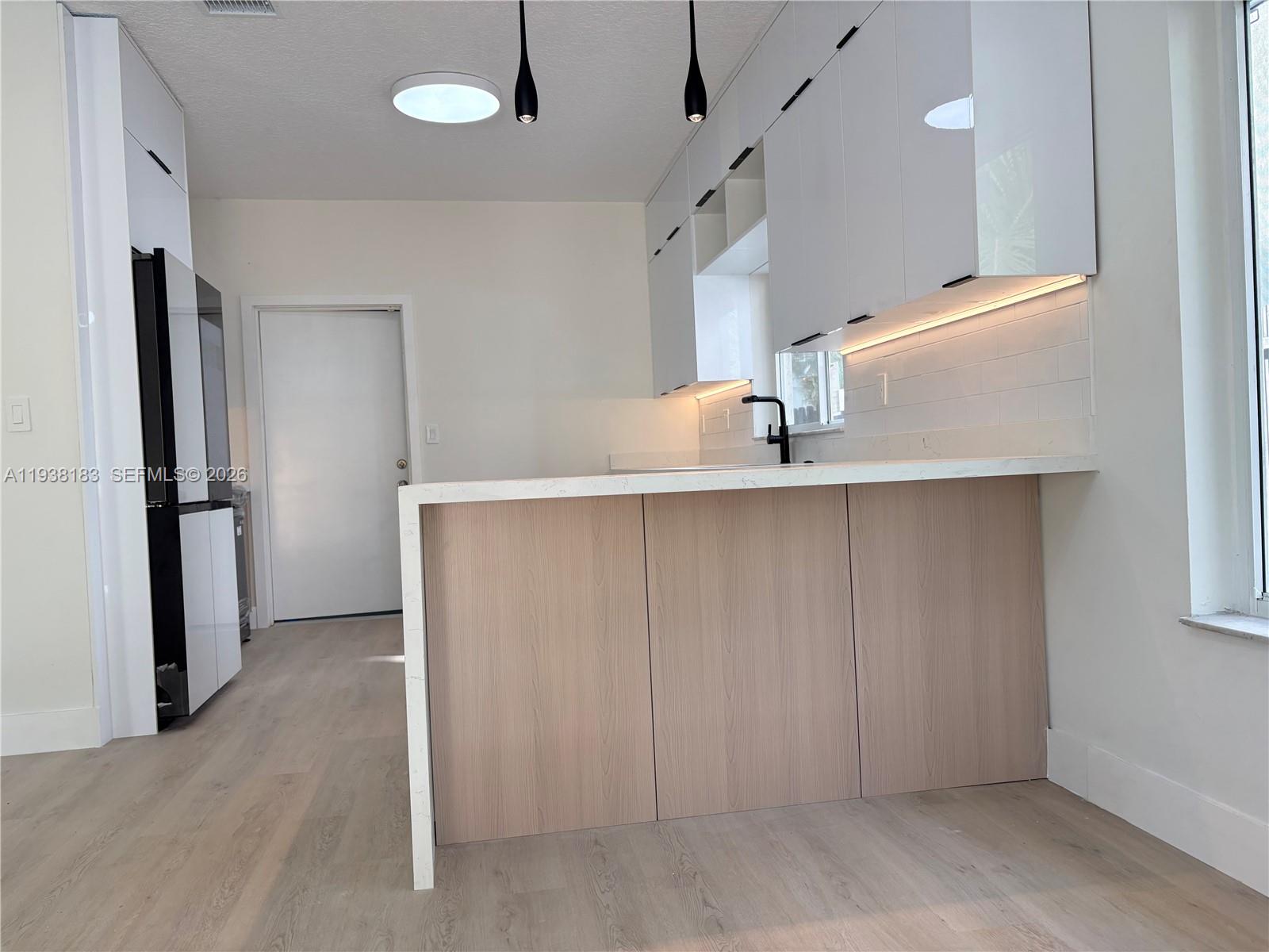 DON ELIAS ESTATES - Residential