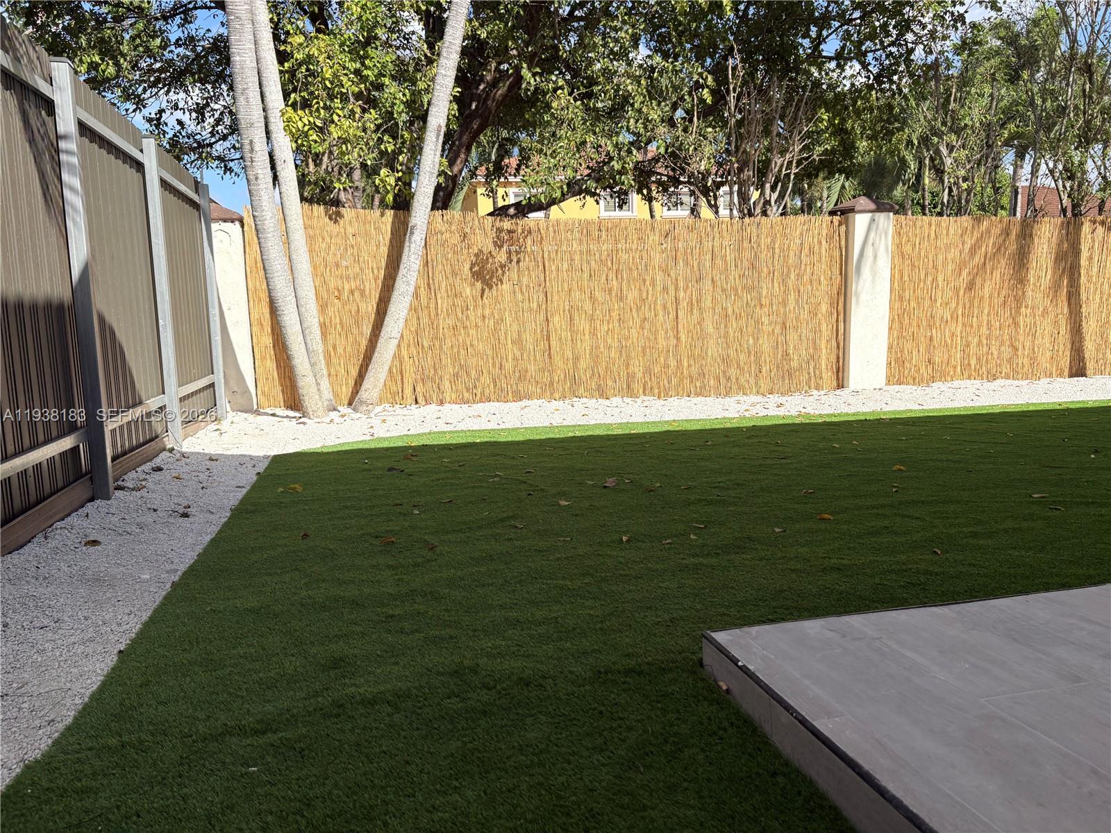 DON ELIAS ESTATES - Residential